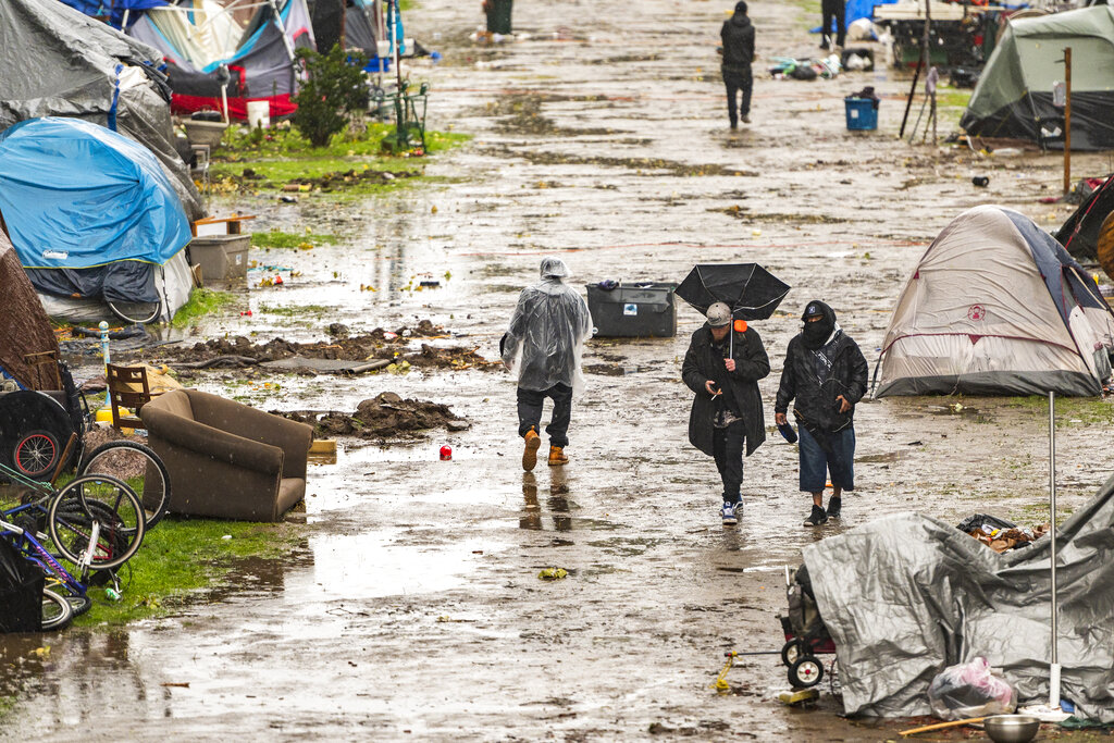 Powerful Storm Drenches Southern California with Heavy Rain - Rafu Shimpo