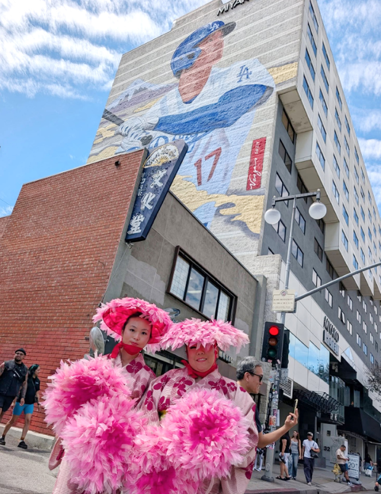 Ohtani Mural’s 2nd Anniversary Celebrated in Little Tokyo